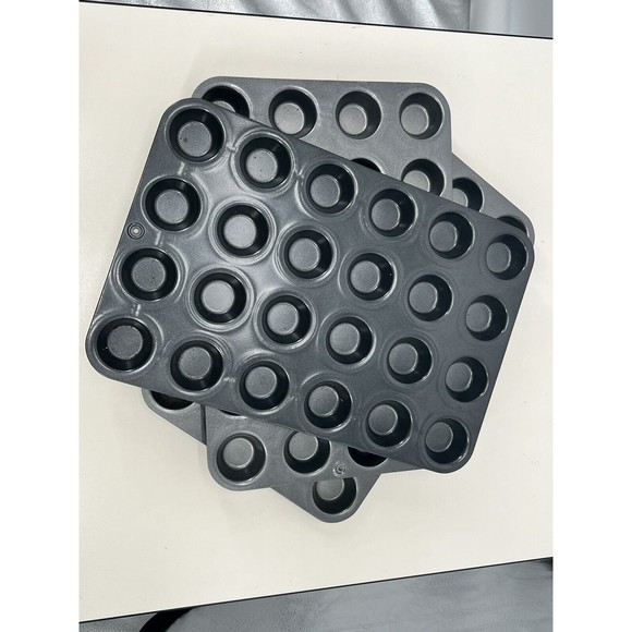 Pampered Chef Kitchen Pampered Chef Mini Muffin Pan Tart Treat Bite